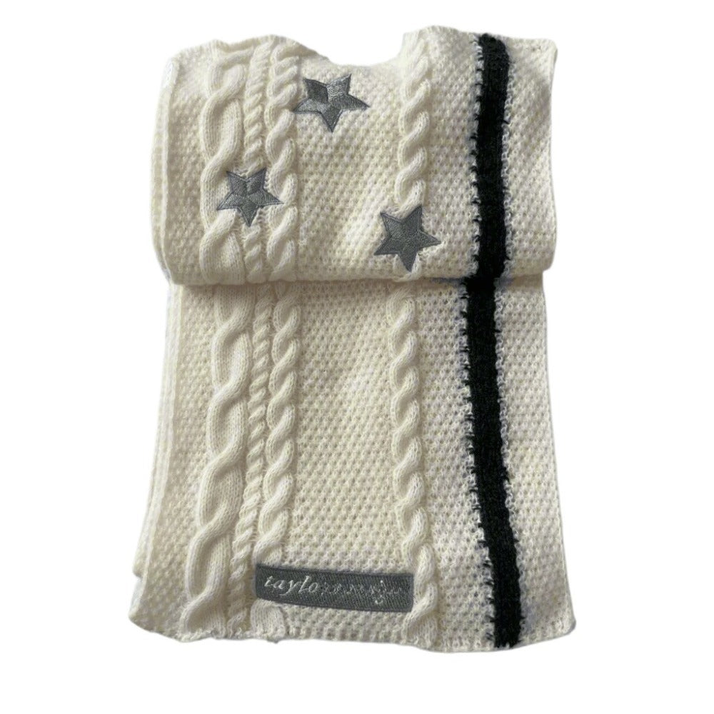 Taylor's Foklore Scarf Beige White Embroidered Star Cable Knite